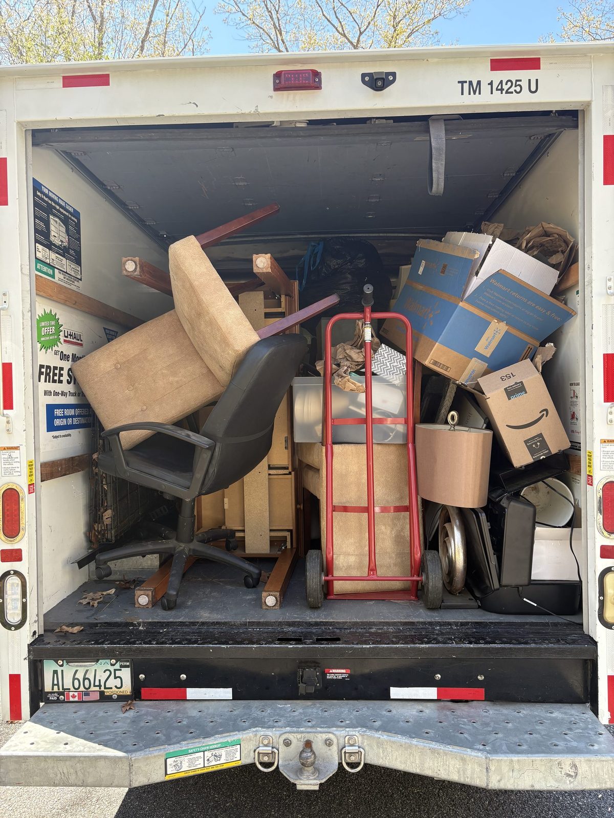 Junky Brothers truck loaded with furniture and boxes for a Columbus move